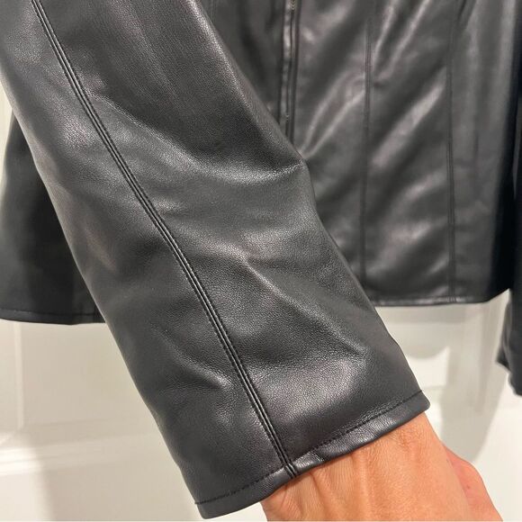 Cole Haan Signature Women’s Faux Vegan Leather Jacket Quilted Lining Size Large - Picture 7 of 13